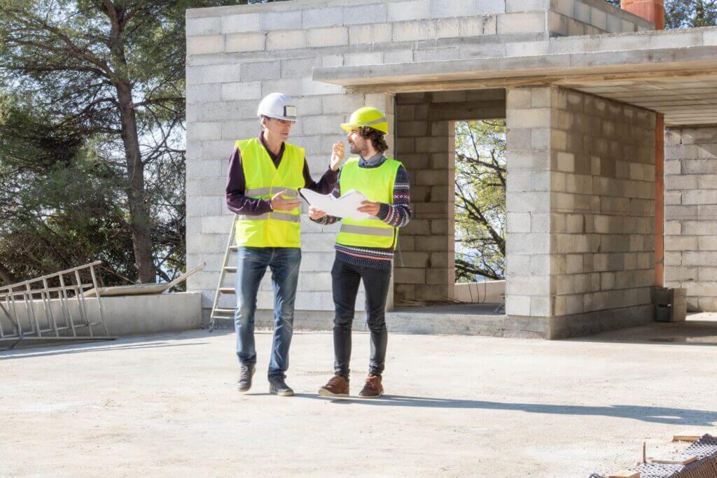 How to Find the Best Flat Roof Contractors Near You