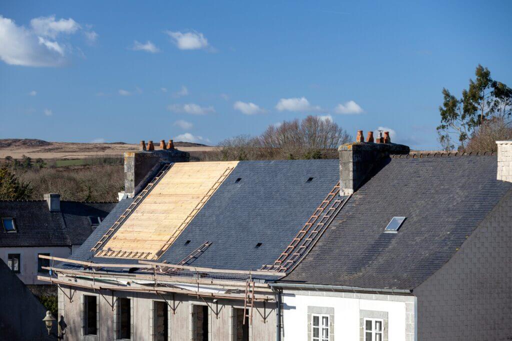 Partial roofing or restoration