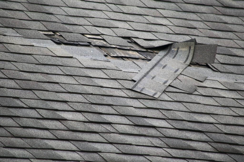 Signs You Need Roof Shingles Repair