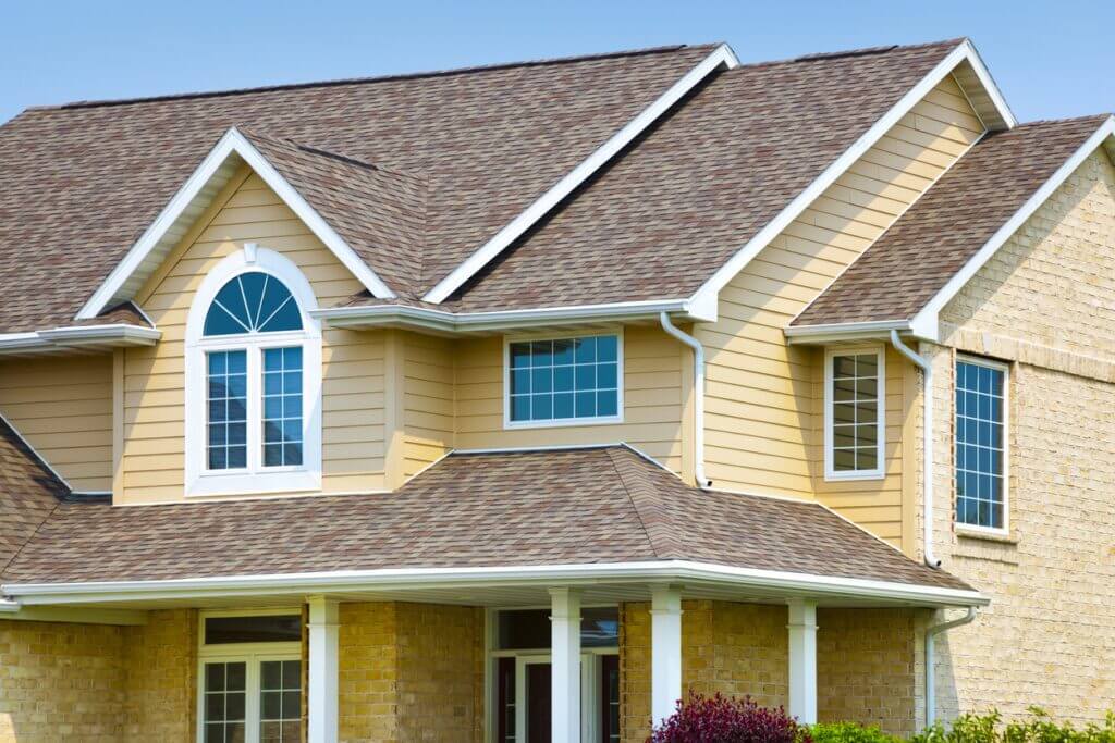 How to Choose the Right Type of Roof Shingles for Your Home