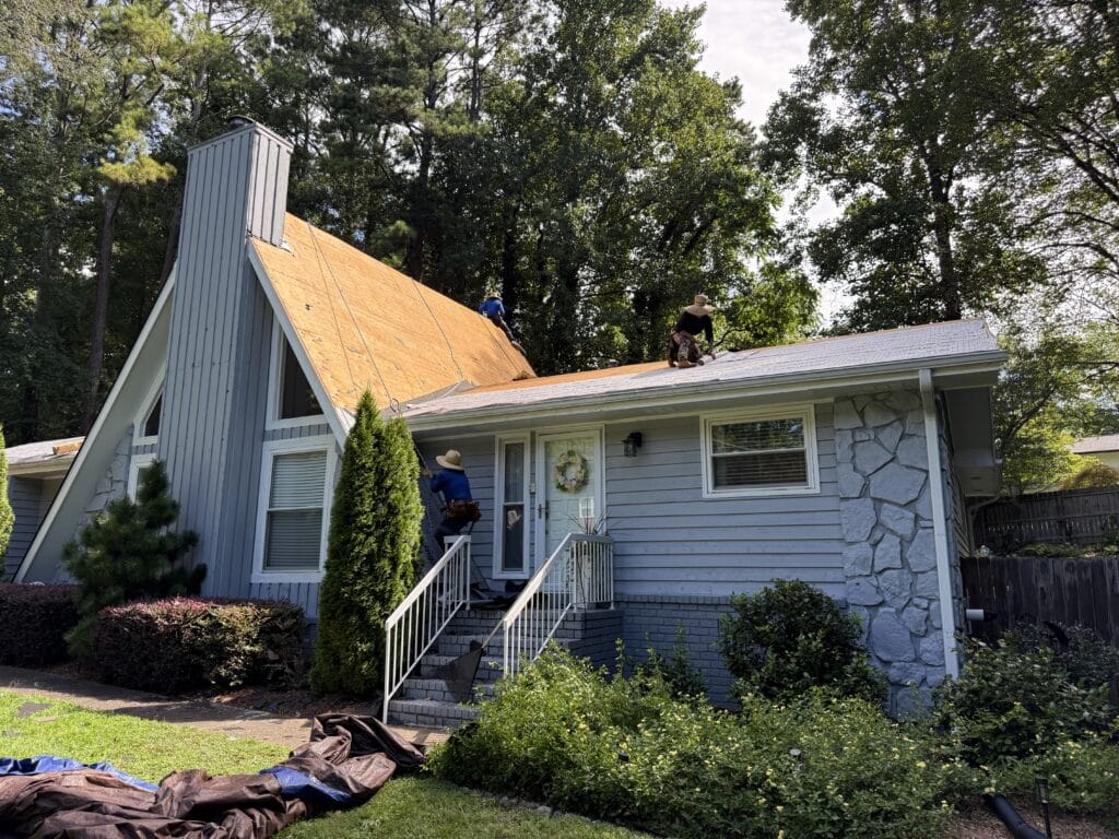 Plywood vs OSB Subfloor and Roofing Applications