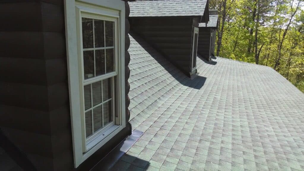 Average Cost to Replace Roof Shingles in Atlanta by Material