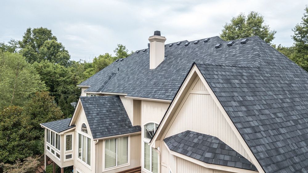Should You Upgrade to Luxury Asphalt Roof Shingles