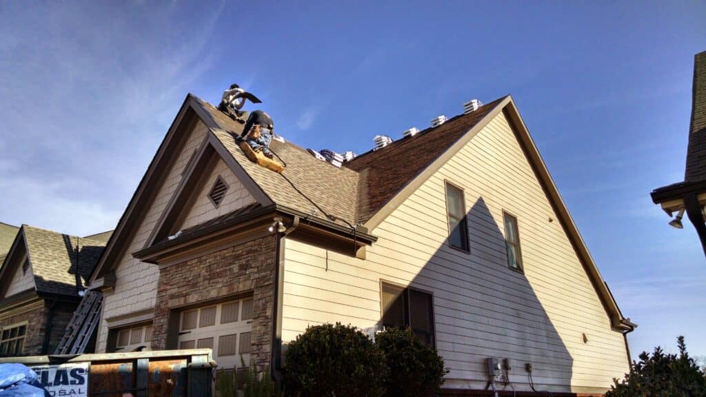 What Should Be in a Roofing Estimate